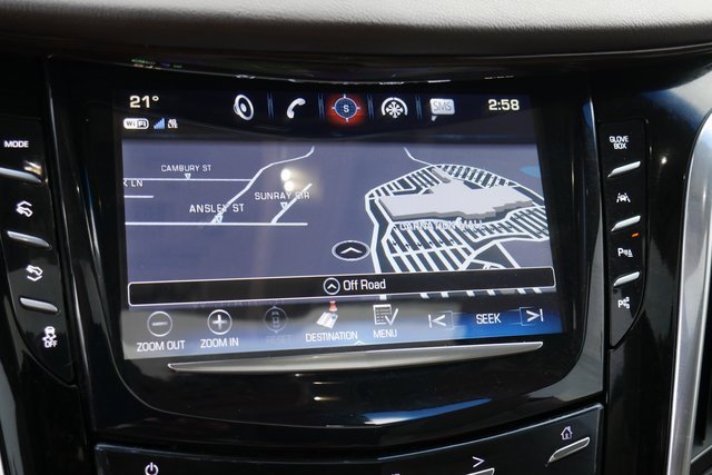 Used 2017 Cadillac Escalade Luxury image 4