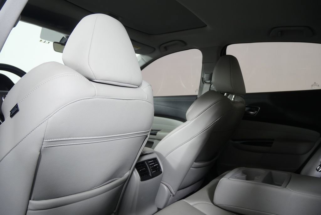 Used 2019 Acura TLX FWD image 16