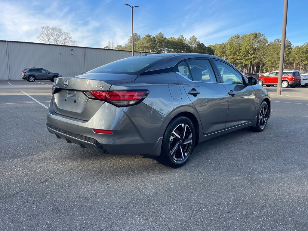 Used 2024 Nissan Sentra SV image 5