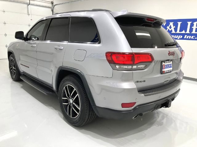 Used 2017 Jeep Grand Cherokee Trailhawk w/ Trailhawk Luxury Group AWD/4WD image 11
