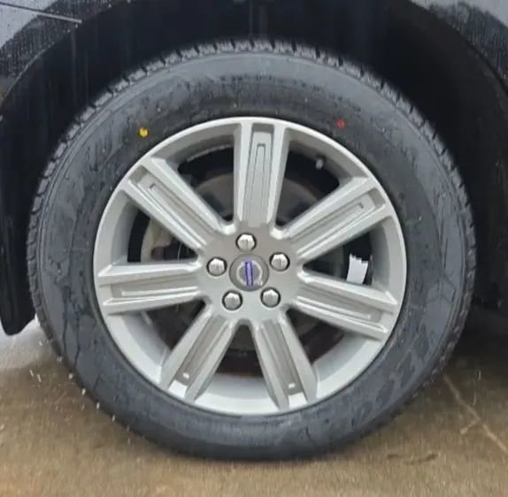 Used 2017 Volvo XC60 T5 Inscription image 45