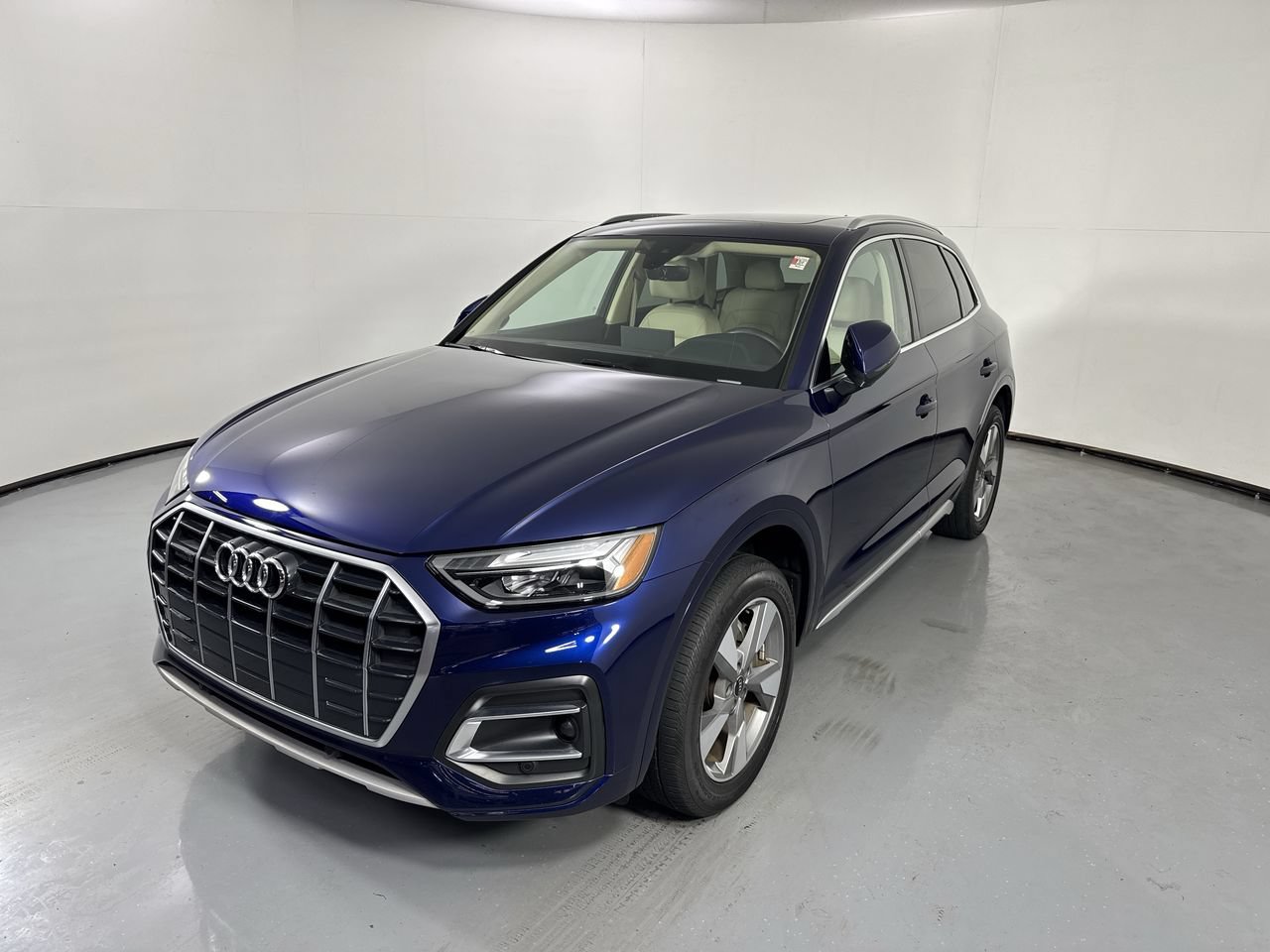Used 2023 Audi Q5 2.0T Premium w/ Convenience Package AWD/4WD image 25