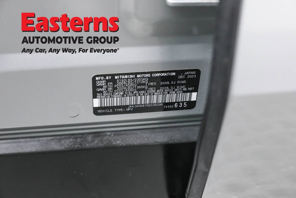 Used 2024 Mitsubishi Outlander SE image 34