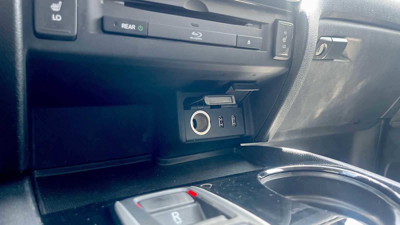 Used 2017 Honda Pilot Touring image 48