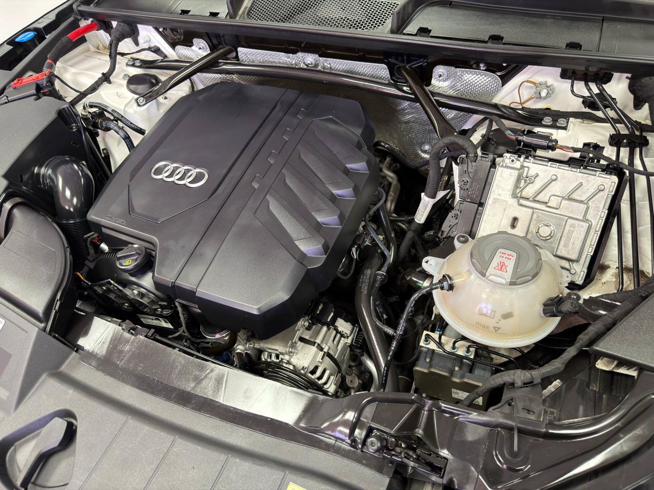 Used 2022 Audi Q5 2.0T Premium Plus AWD/4WD image 36