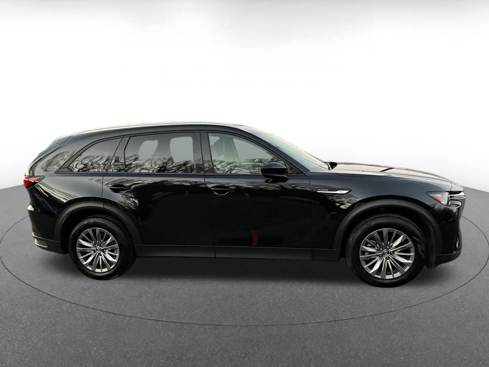 Used 2025 MAZDA CX-90 3.3 Turbo w/ Preferred Package image 16