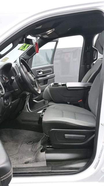 Used 2023 RAM 1500 Big Horn AWD/4WD image 21