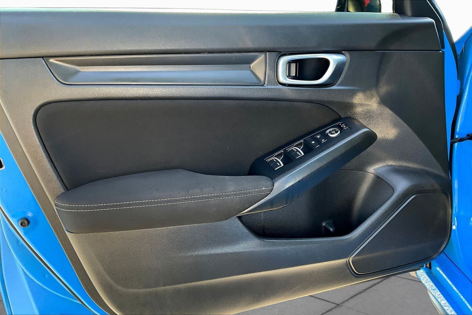 Used 2023 Honda Civic Sport image 21