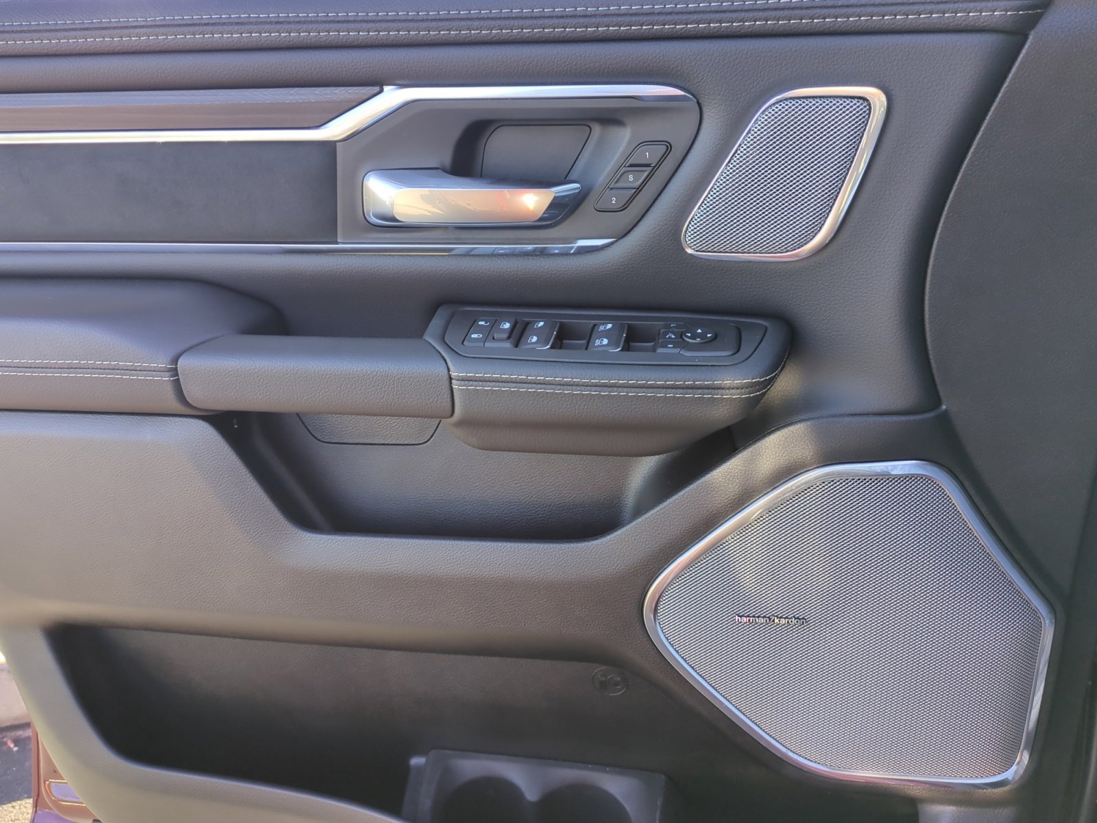 New 2026 RAM 1500 Laramie image 13