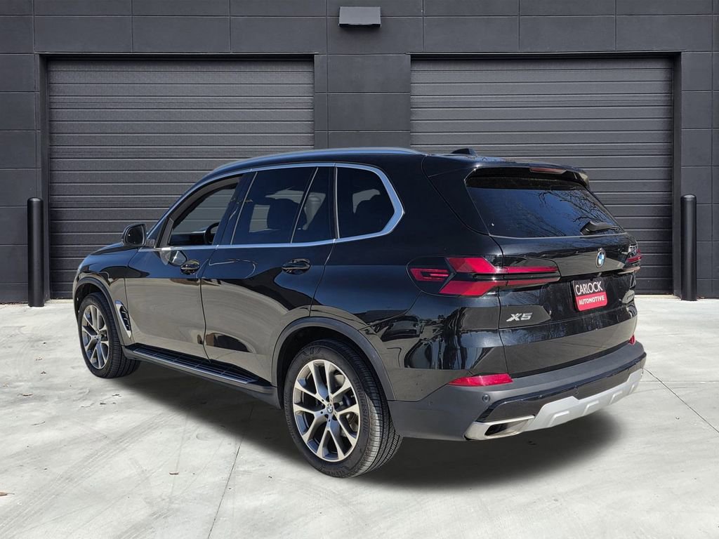 Used 2025 BMW X5 sDrive40i w/ Climate Comfort Package image 3