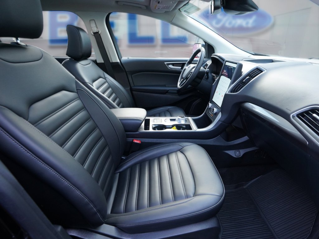 Certified 2024 Ford Edge SEL w/ Convenience Package AWD/4WD image 28