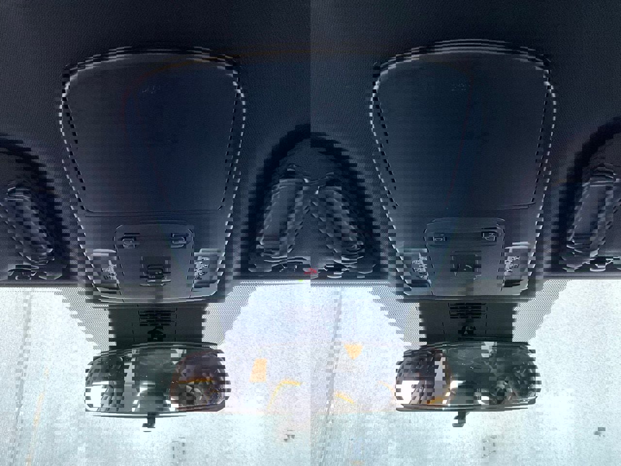 Used 2025 Toyota Camry SE image 16