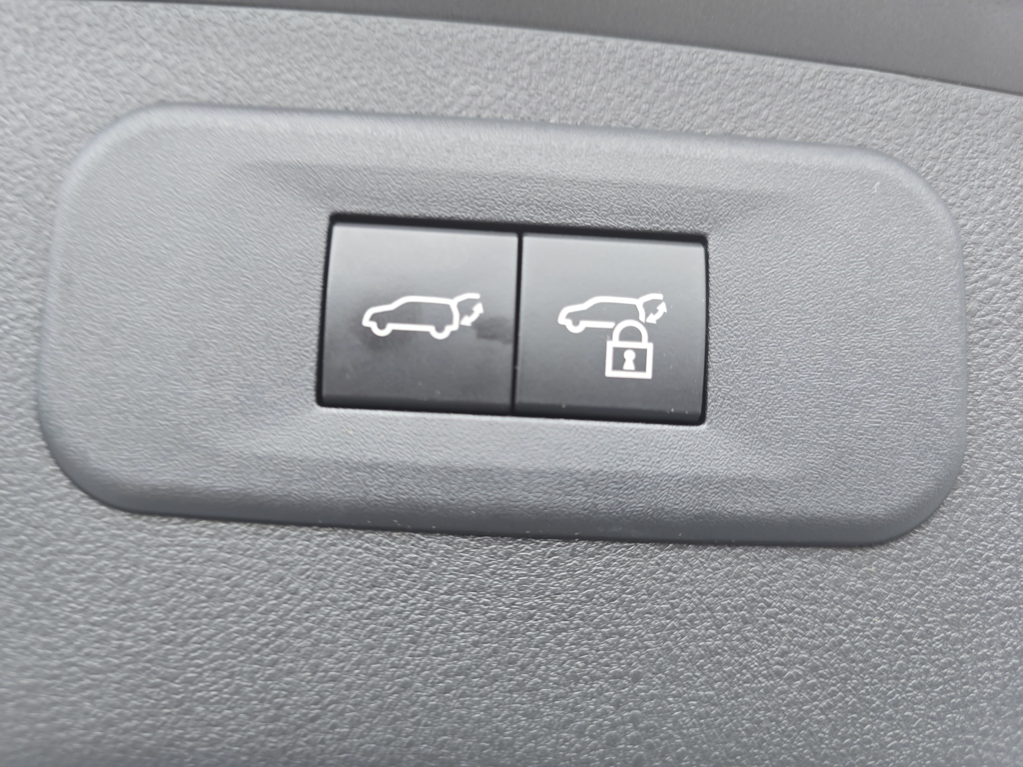 Used 2024 Lexus NX 350h AWD image 13
