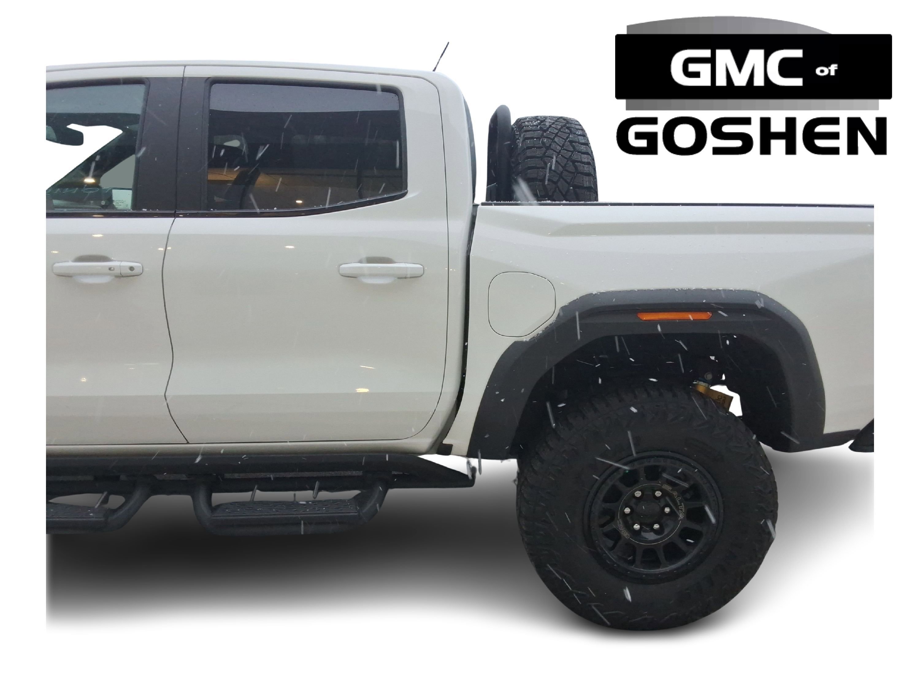 New 2024 GMC Canyon AT4X w/ AT4X AEV Edition image 6