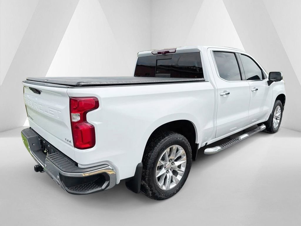 Used 2020 Chevrolet Silverado 1500 LTZ w/ LTZ Premium Package AWD/4WD image 7