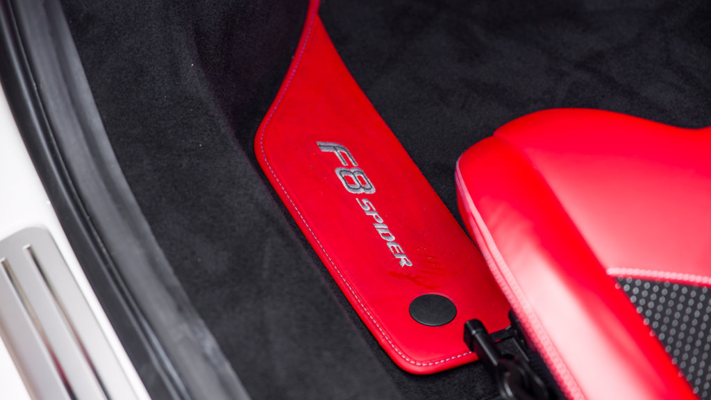 Used 2022 Ferrari F8 Tributo RWD image 27