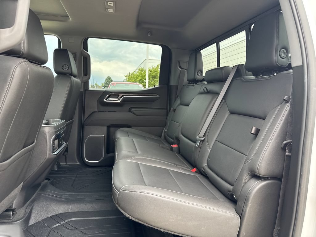 Certified 2023 Chevrolet Silverado 1500 LTZ w/ LTZ Premium Package AWD/4WD image 33