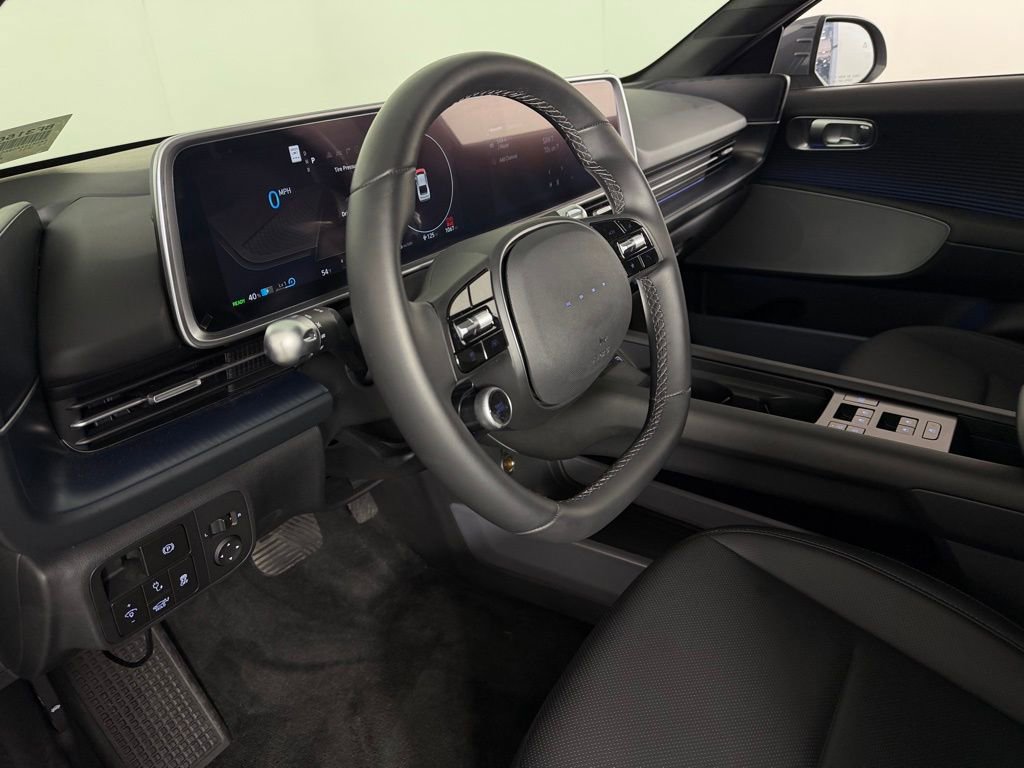 Used 2025 Hyundai Ioniq 6 SEL image 21