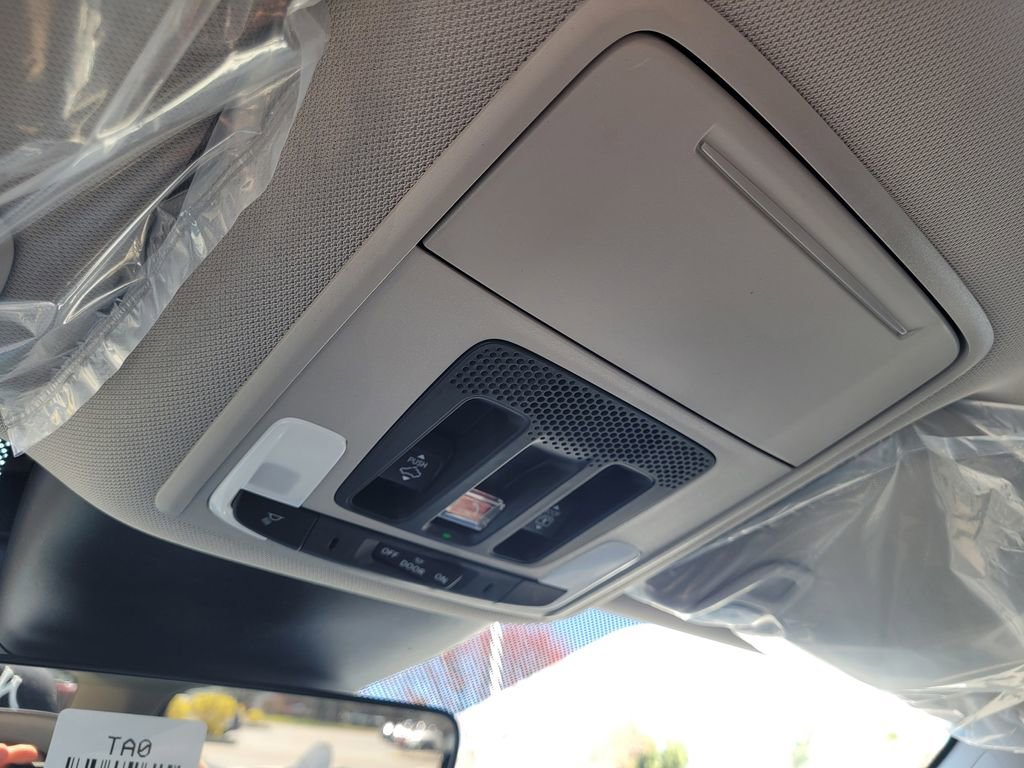 New 2026 Honda Pilot Touring image 30