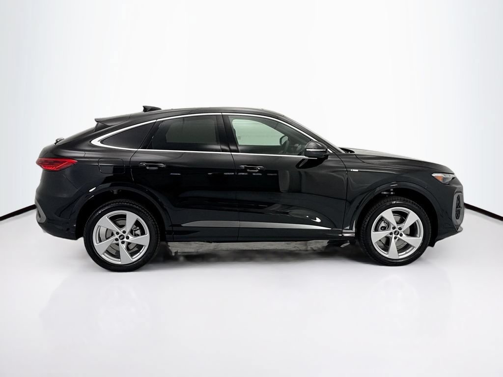 New 2026 Audi Q5 Premium Plus AWD/4WD image 4