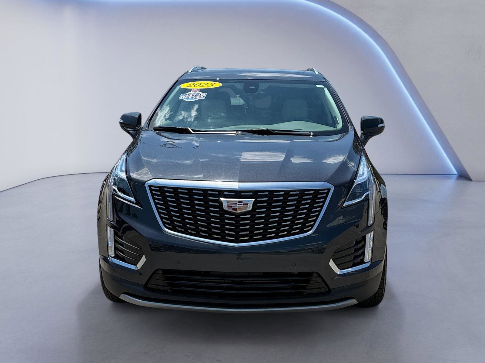 Used 2023 Cadillac XT5 Premium Luxury w/ LPO, Floor Liner Package AWD/4WD image 10