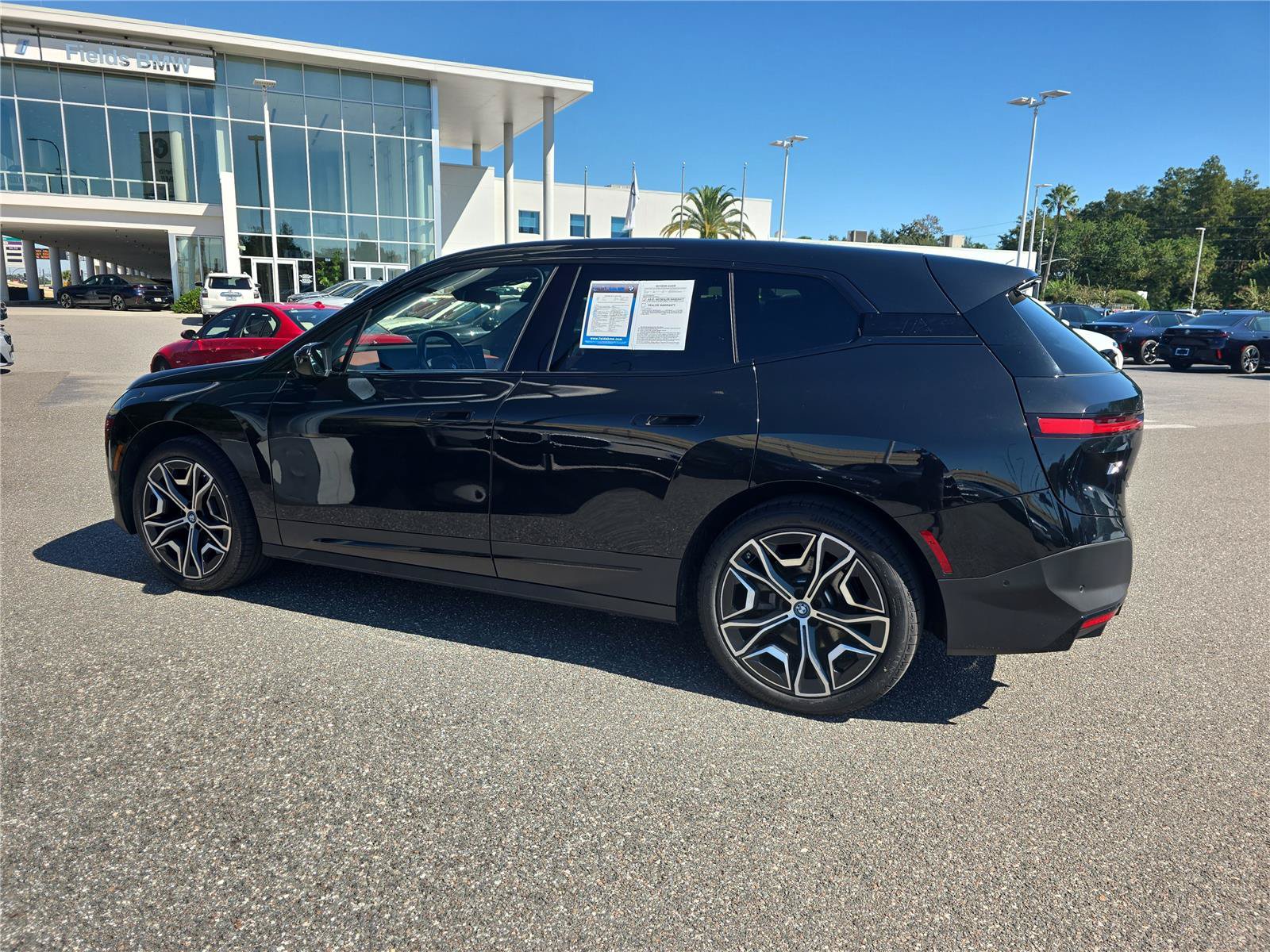 Certified 2024 BMW iX xDrive50 w/ Luxury Package AWD/4WD image 6