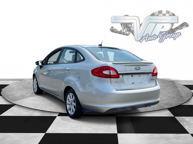 Used 2012 Ford Fiesta SE FWD image 8