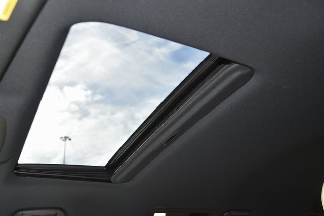 Used 2024 INFINITI QX80 Sensory w/ Cargo Package image 3