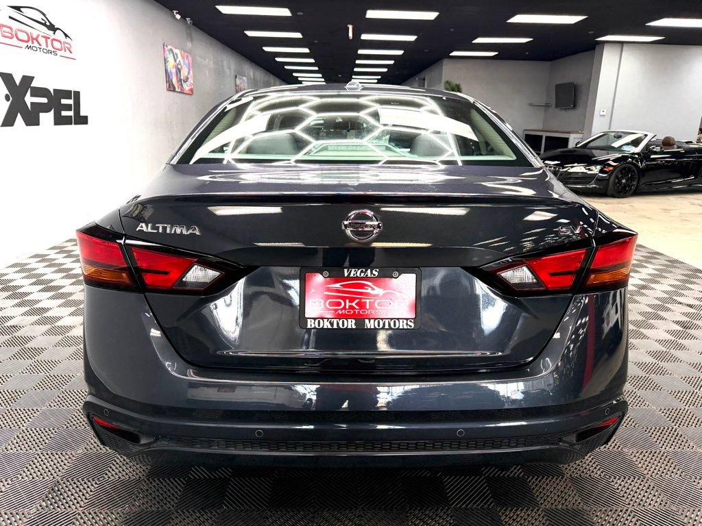 Used 2022 Nissan Altima 2.5 SV FWD image 12