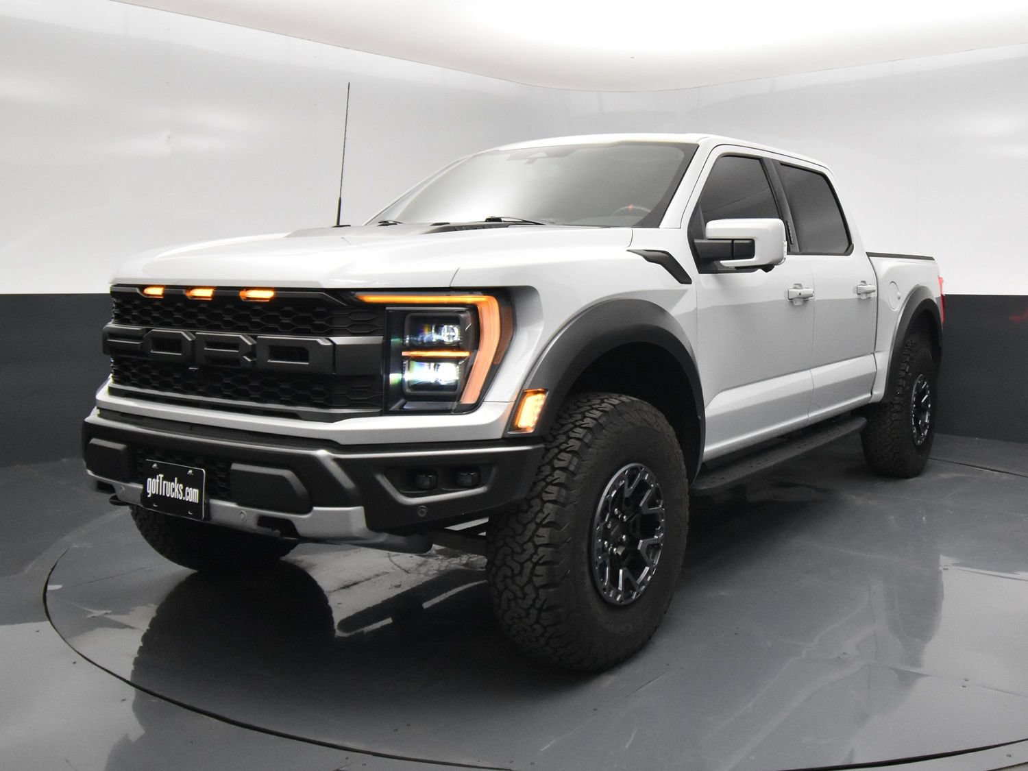 Used 2023 Ford F150 Raptor w/ Raptor Carbon Fiber Package AWD/4WD image 2