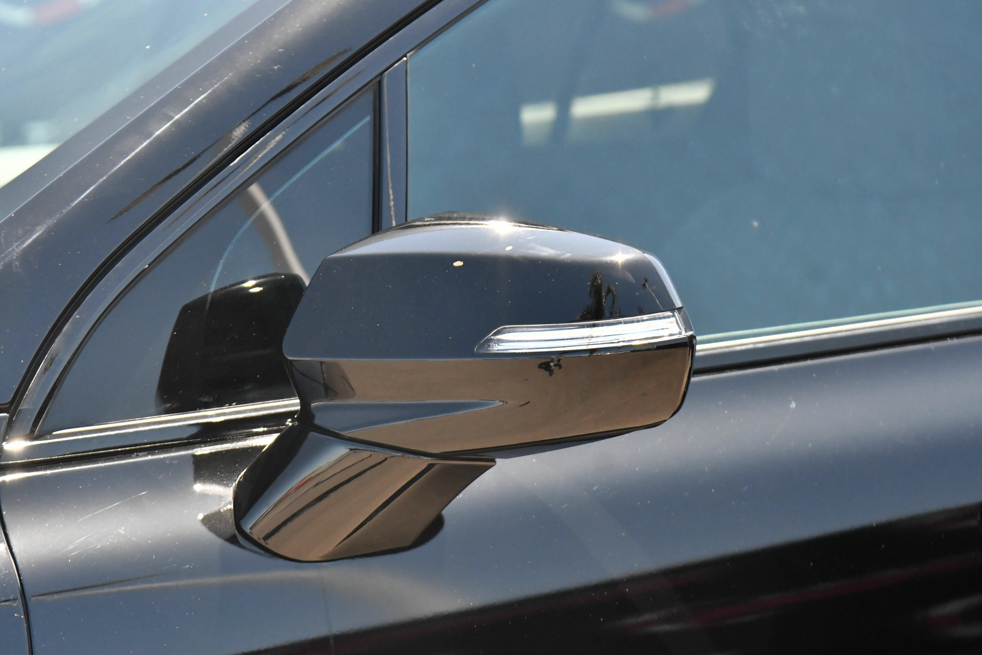 Used 2024 Honda Prologue EX image 13