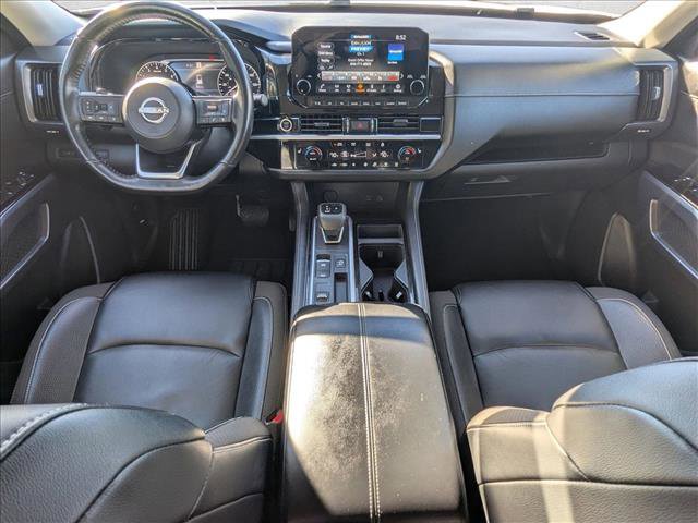 Used 2022 Nissan Pathfinder SL image 17