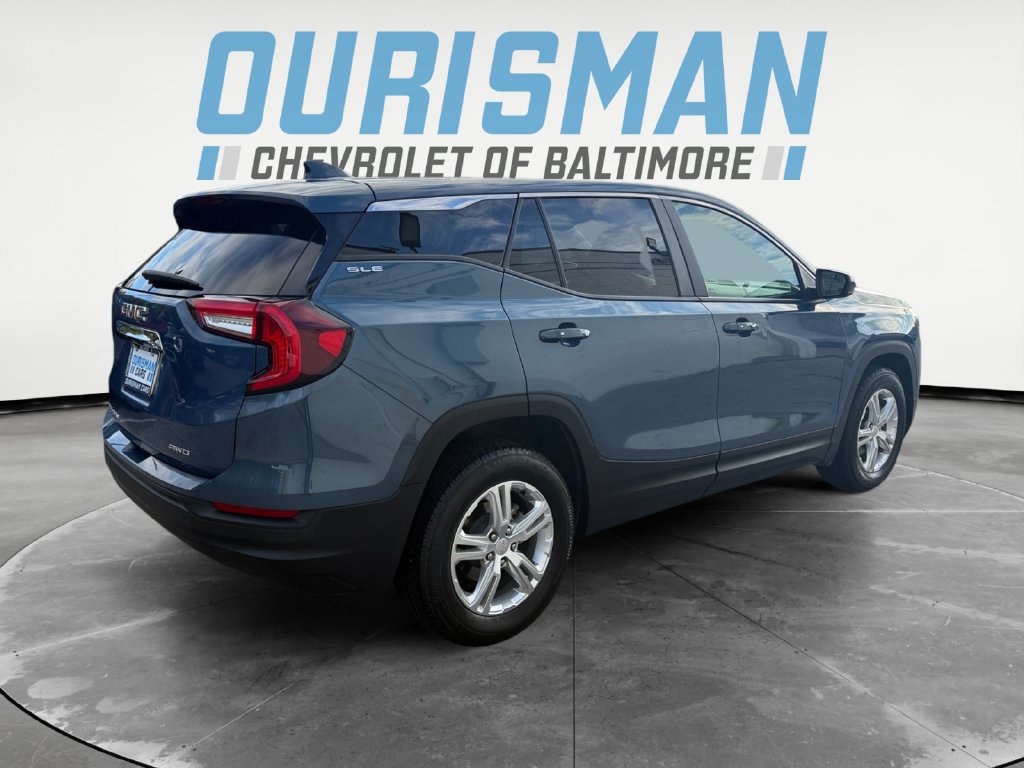 Used 2024 GMC Terrain SLE AWD/4WD image 6