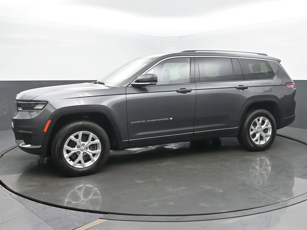 Used 2023 Jeep Grand Cherokee L Limited AWD/4WD image 2