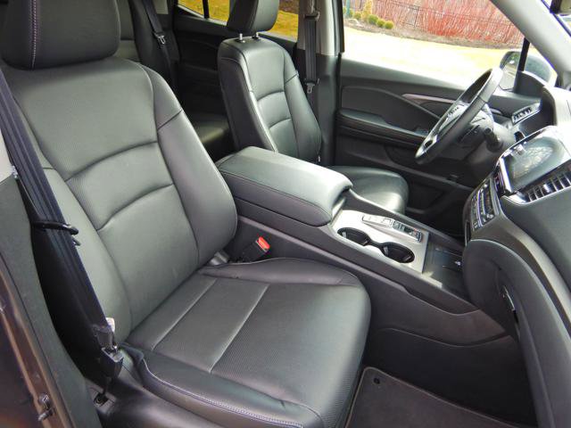 Used 2025 Honda Ridgeline RTL image 17