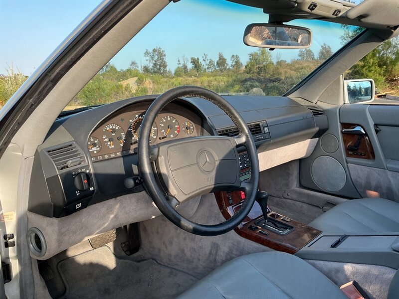 Used 1990 Mercedes-Benz 500 SL image 26