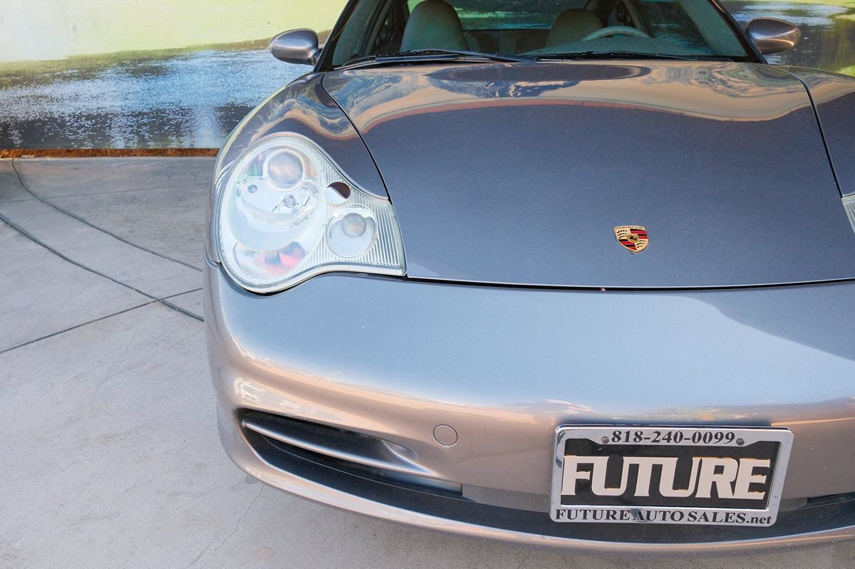 Used 2004 Porsche 911 Carrera RWD image 36