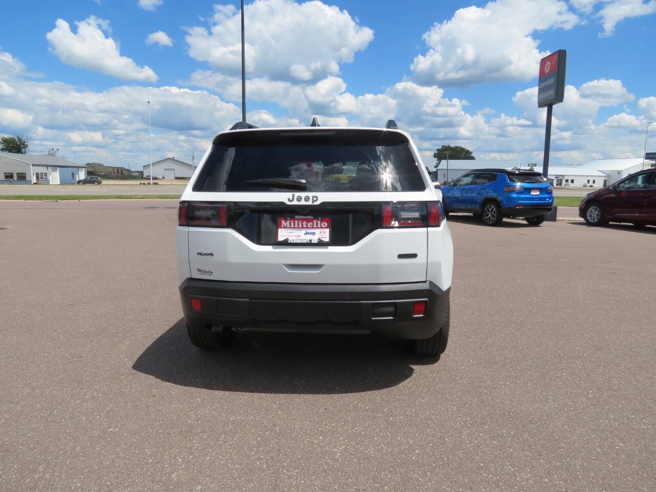 New 2026 Jeep Cherokee Overland w/ Advanced Pro Tech Group AWD/4WD image 5