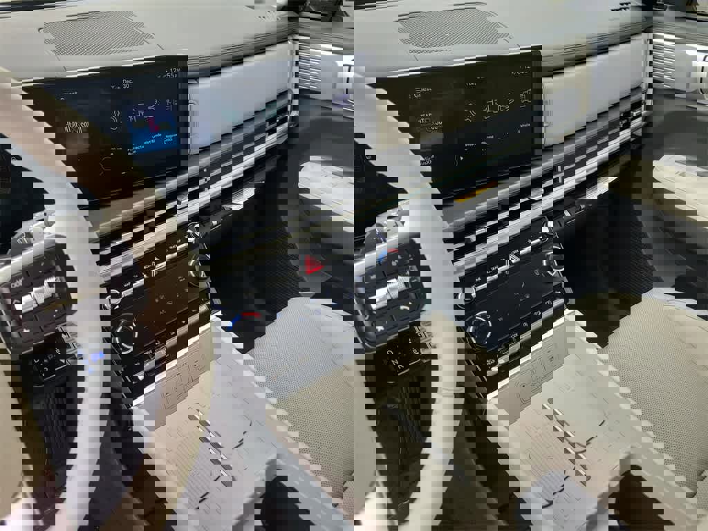 New 2026 Hyundai Santa Fe SEL image 31