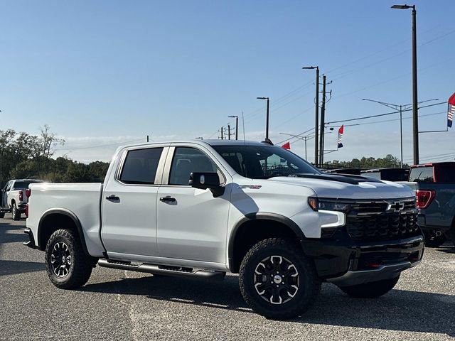 New 2026 Chevrolet Silverado 1500 ZR2 image 2