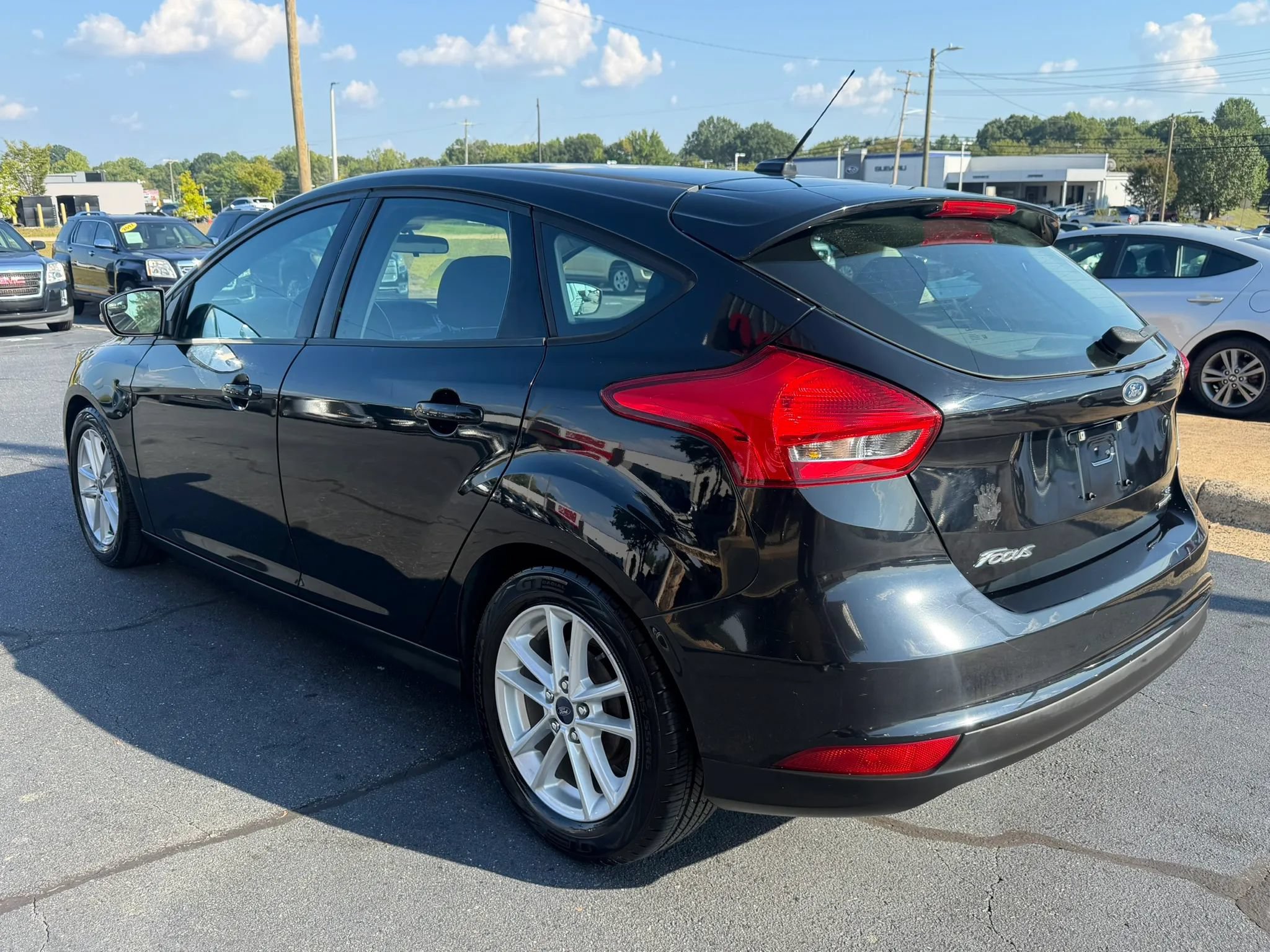 Used 2016 Ford Focus SE FWD image 5