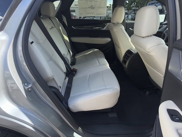 New 2025 Cadillac XT5 Sportv image 21