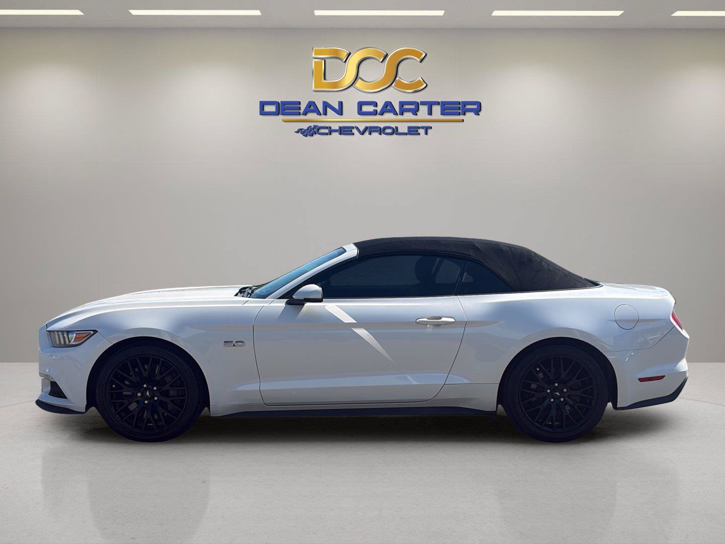 Used 2017 Ford Mustang GT Premium w/ GT Performance Package RWD image 53