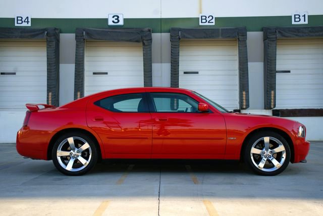 Used 2007 Dodge Charger R/T w/ Road/Track Performance Group RWD image 11