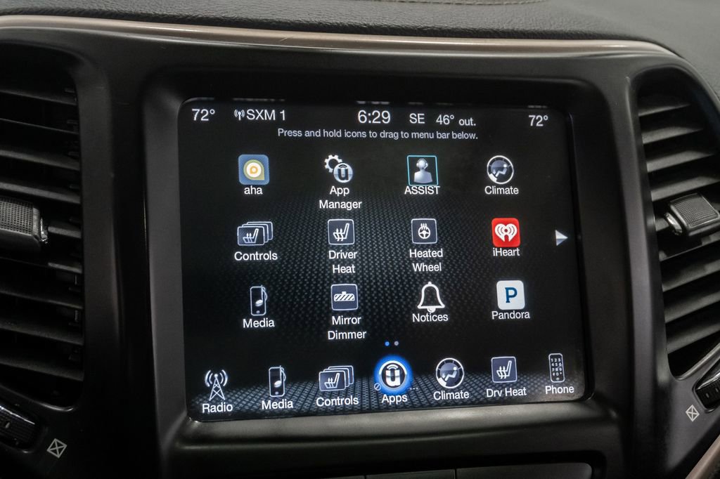 Used 2015 Jeep Cherokee Latitude w/ Comfort/Convenience Group FWD image 20