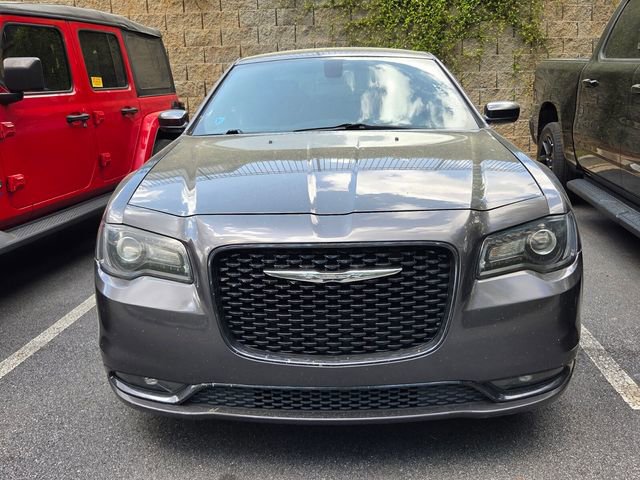 Used 2019 Chrysler 300 S image 2