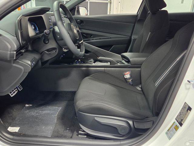 New 2026 Hyundai Elantra Sport w/ Cargo Package FWD image 5