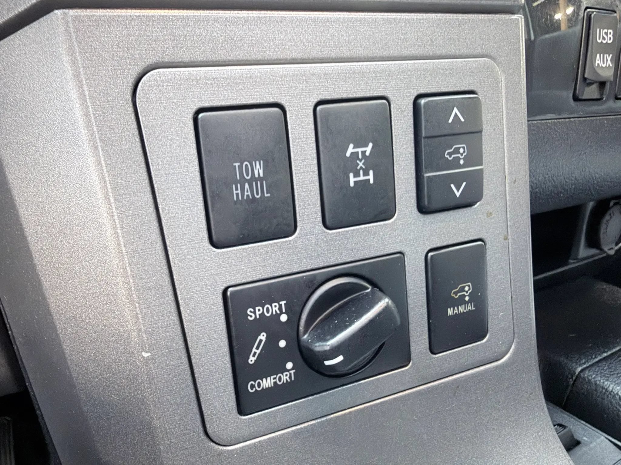Used 2015 Toyota Sequoia Platinum AWD/4WD image 22