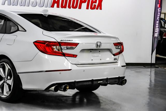 Used 2019 Honda Accord Touring image 18