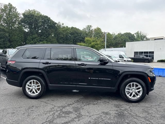 Used 2025 Jeep Grand Cherokee L Laredo w/ Luxury Tech Group I AWD/4WD image 17